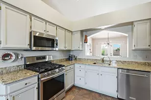 1735 W Vista Ridge Dr, Green Valley, AZ 85622 - Photo 14