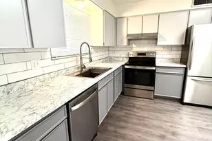 995 N Caribe Ave, Tucson, AZ 85710 - Photo 2