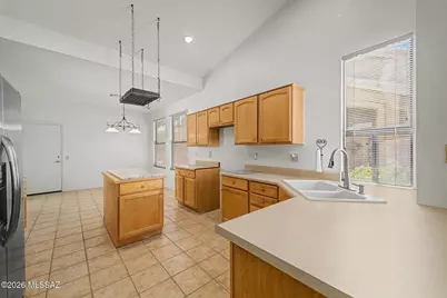 63752 E Holiday Drive, Tucson, AZ 85739 - Photo 12