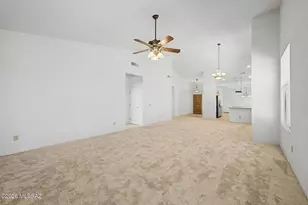 63752 E Holiday Dr, Tucson, AZ 85739 - Photo 4