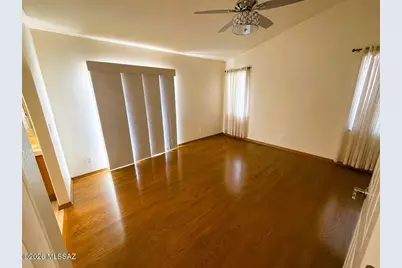 11531 N Eagle Peak Drive N, Tucson, AZ 85737 - Photo 10