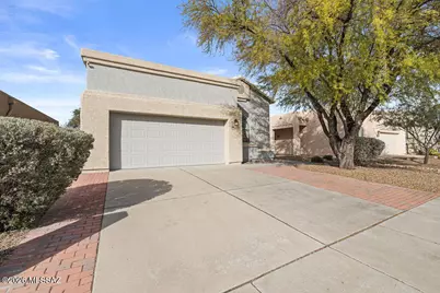 2221 N Avenida Tabica, Green Valley, AZ 85614 - Photo 2