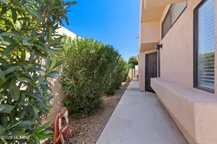 3362 N Carrywood Dr, Tucson, AZ 85712 - Photo 4