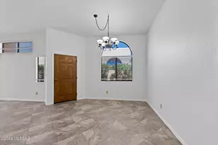 3362 N Carrywood Dr, Tucson, AZ 85712 - Photo 8