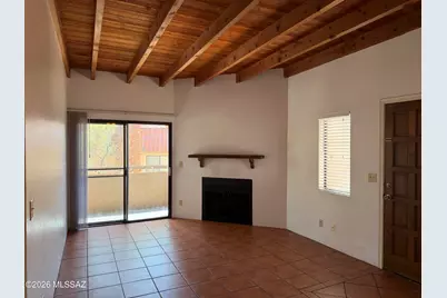 5750 N Camino Esplendora #204, Tucson, AZ 85718 - Photo 2