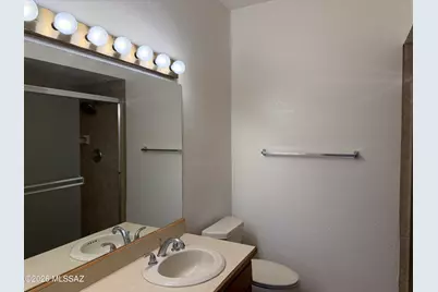 5750 N Camino Esplendora #204, Tucson, AZ 85718 - Photo 12