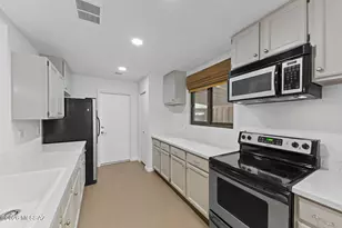2784 W Highcliff Dr, Tucson, AZ 85745 - Photo 22