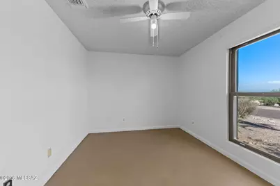 2784 W Highcliff Drive, Tucson, AZ 85745 - Photo 34