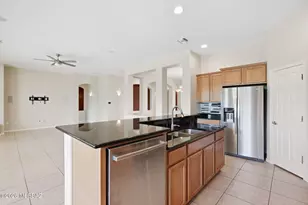 8604 N Moonfire Dr, Tucson, AZ 85743 - Photo 22