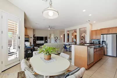 8604 N Moonfire Drive, Tucson, AZ 85743 - Photo 22