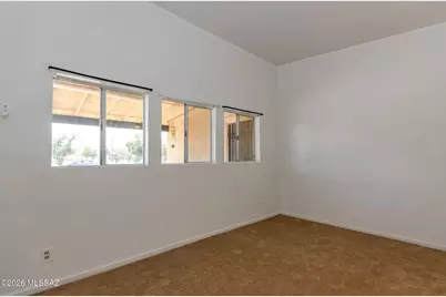 2416 S Forgeus Stravenue, Tucson, AZ 85713 - Photo 10