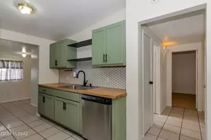 2416 S Forgeus Stravenue, Tucson, AZ 85713 - Photo 6