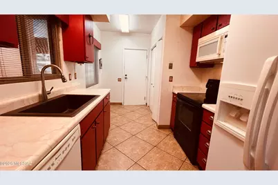 350 N Calle Del Chancero, Green Valley, AZ 85614 - Photo 18