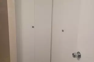 400 Hobron Ln, Honolulu, HI 00000 - Photo 14