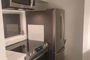 400 Hobron Ln, Honolulu, HI 00000 - Photo 12