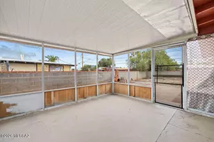 7238 E Elbow Bay Pl, Tucson, AZ 85710 - Photo 22