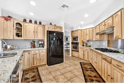 833 S Placita Hermosura, Green Valley, AZ 85614 - Photo 10