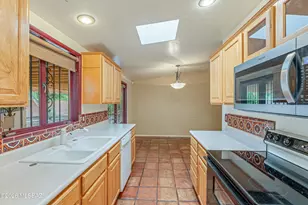 7018 E Kirkland Dr, Tucson, AZ 85710 - Photo 12