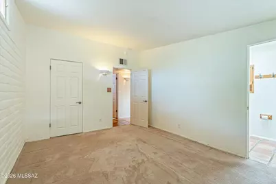 7018 E Kirkland Drive, Tucson, AZ 85710 - Photo 14