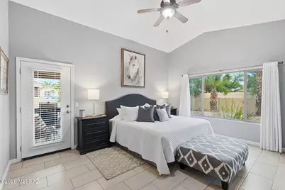 2330 N Emerald Lake Court, Tucson, AZ 85749 - Photo 6