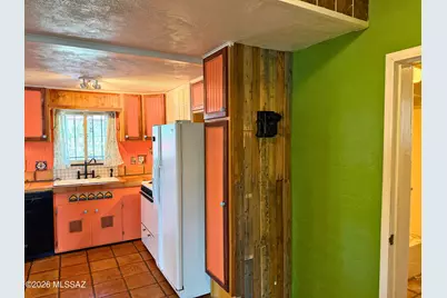 858 W Budmoore Terrace, Tucson, AZ 85705 - Photo 10