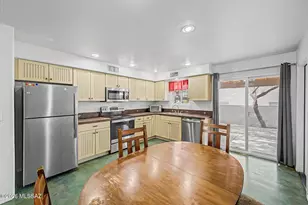 744 E Adams St, Tucson, AZ 85719 - Photo 8