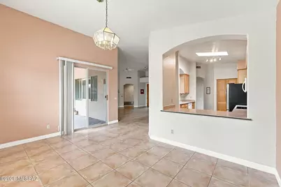 9740 E Spring Ridge Place, Tucson, AZ 85749 - Photo 10