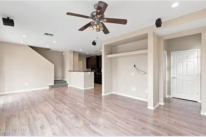 106 W Paseo Celestial, Sahuarita, AZ 85629 - Photo 4
