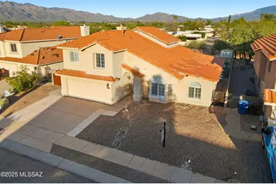 2200 N Hayden Drive, Tucson, AZ 85715 - Photo 2
