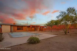 3930 W New York Dr, Tucson, AZ 85745 - Photo 16