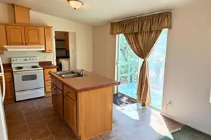 6075 N Van Ark Rd, Tucson, AZ 85743 - Photo 8