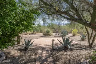 13333 E Hislop Hill Dr, Vail, AZ 85641 - Photo 40