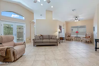 10790 E Slopeside Place, Tucson, AZ 85748 - Photo 4