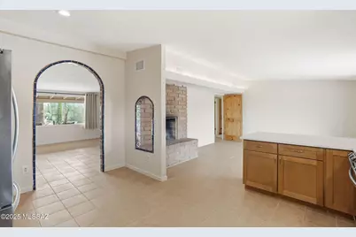 3205 N View Crest Drive, Tucson, AZ 85745 - Photo 18