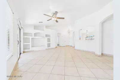 7239 W Silver Sand Drive, Tucson, AZ 85743 - Photo 8