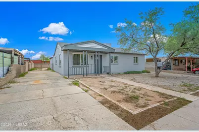 4532 E 16th Street, Tucson, AZ 85711 - Photo 1
