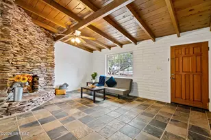 6843 E Scarlett St, Tucson, AZ 85710 - Photo 8