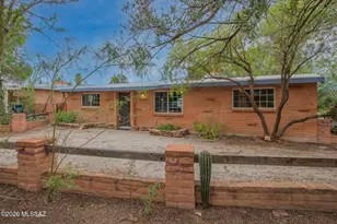 6843 E Scarlett St, Tucson, AZ 85710 - Photo 1