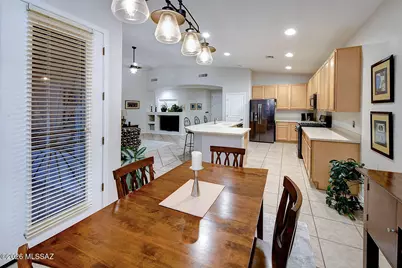 4373 N Sunset Cliff Drive, Tucson, AZ 85750 - Photo 2