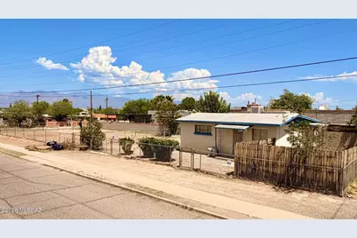 400 E 34th Street, Tucson, AZ 85713 - Photo 1
