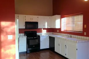 721 N Woodrose Pl, Tucson, AZ 85710 - Photo 4