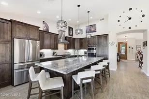 9736 E Rock Ridge Ct, Tucson, AZ 85749 - Photo 1