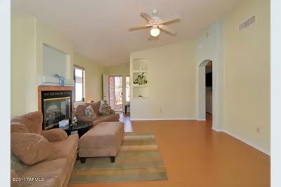 6000 S Wood Crest Drive, Tucson, AZ 85746 - Photo 2