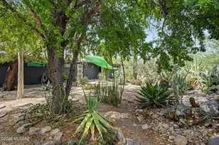 1909 N Ridgeway Rd, Tucson, AZ 85712 - Photo 4