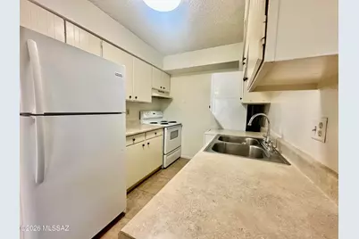 810 S Kolb Road #27, Tucson, AZ 85710 - Photo 6