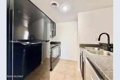 1620 N Wilmot Road #D265, Tucson, AZ 85712 - Photo 10
