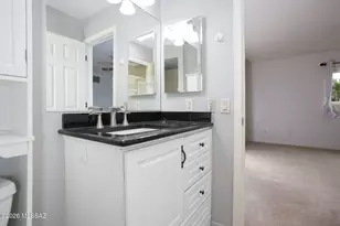 32 W Calle Frambuesa, Green Valley, AZ 85614 - Photo 24