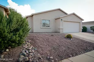 10168 E Rincon Shadows Dr, Tucson, AZ 85748 - Photo 2