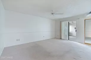 9455 E Golden W St, Tucson, AZ 85710 - Photo 16
