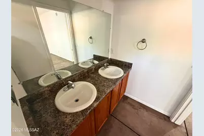 2752 N Warren Avenue, Tucson, AZ 85719 - Photo 8